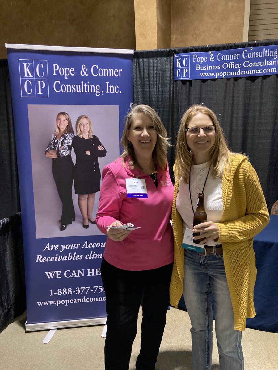 PopeAndConner's tweet photo. Great seeing our SD friends ⁦⁦@sdhca⁩  Expo 😄 https://t.co/IvoEbjYsZo