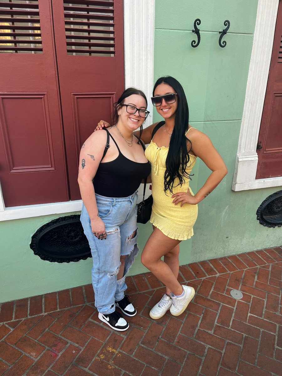 LakynMarie's tweet photo. French Quarter Fest💛 https://t.co/DvTExxL7BQ