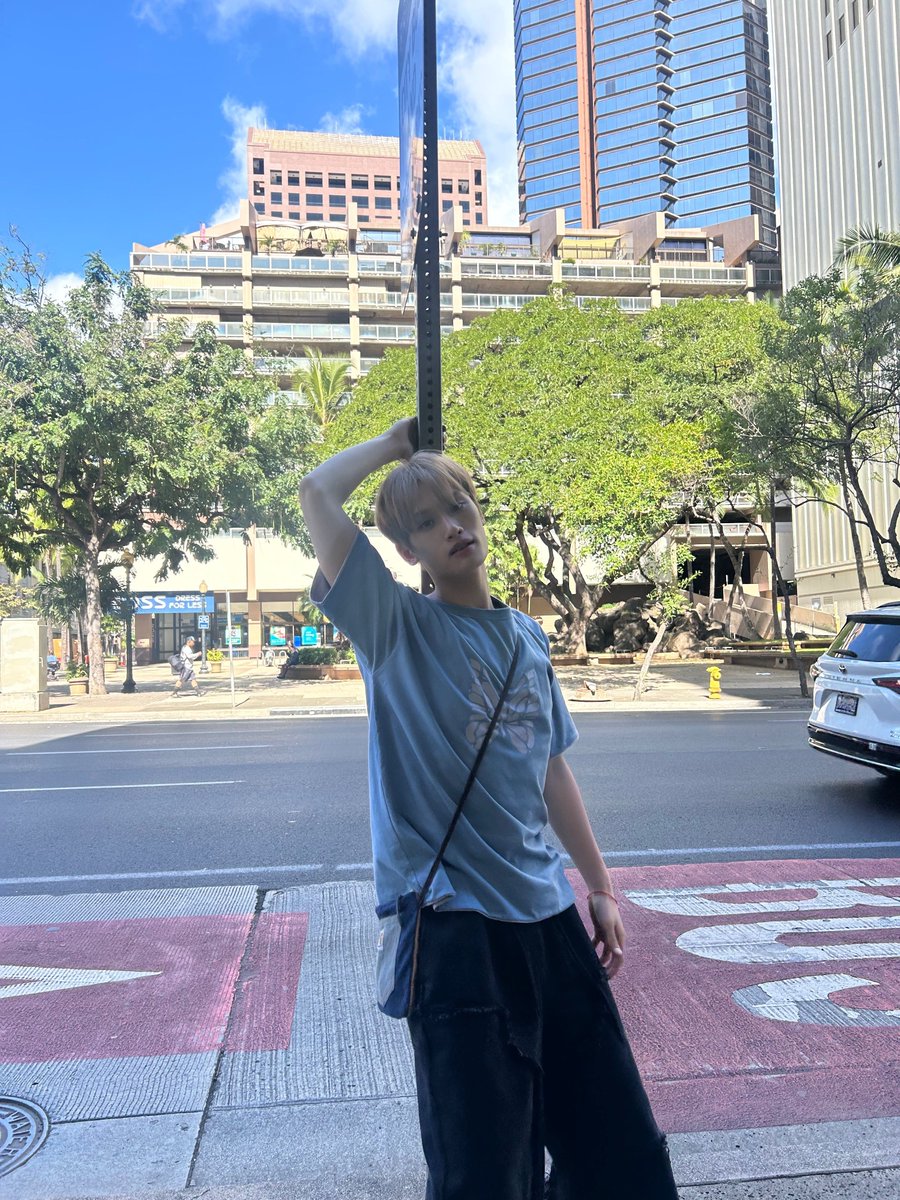 ruruwashere's tweet photo. 362 days without kum junhyeon
wdym theres 3 days until it's been a year since boys planet ended... ?????? https://t.co/IdmuHnABzU