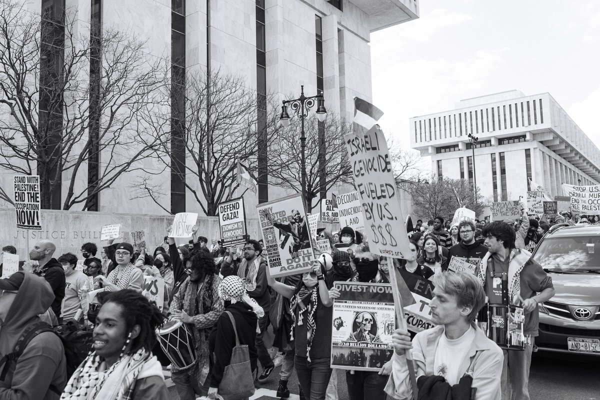 SUNYBDS's tweet photo. On April 15th, we joined the hundreds of demonstrations that were staged on Tax Day. SUNY BDS was first formed through Zoom calls between a handful of SUNY faculty and students and has now grown to a nationwide movement calling for divestment from the Palestinian genocide. https://t.co/JYjB0R2WOM