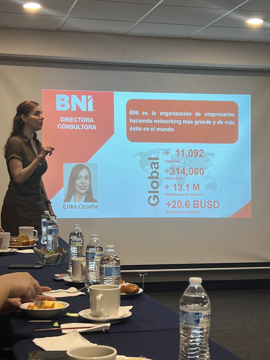 isidrobrgs's tweet photo. Creemos en la importancia de establecer relaciones sólidas y duraderas en el mundo empresarial. #BNI nos brinda la oportunidad perfecta para intercambiar ideas, compartir experiencias y descubrir nuevas oportunidades de colaboración.
.
.
.
#Networking #BNI #eBox #eBoxCode https://t.co/TFNtwAV9LG