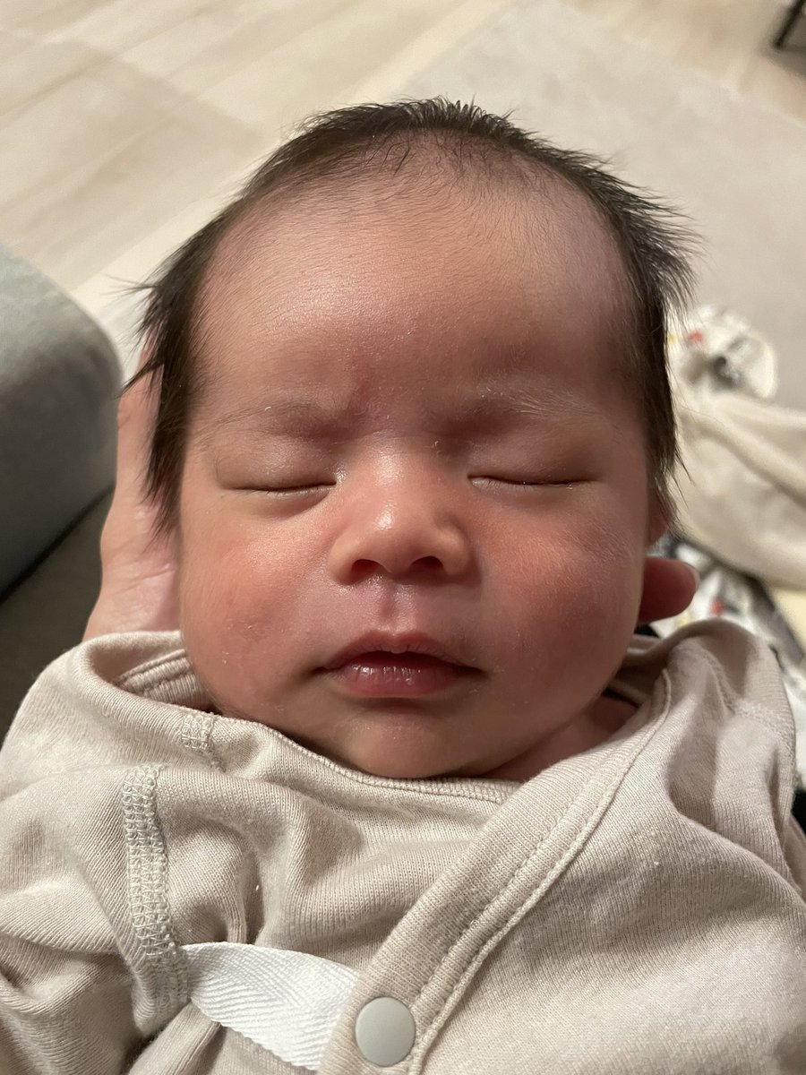 k36kk's tweet photo. 👦👶🏻 https://t.co/R3hf1bGUN4
