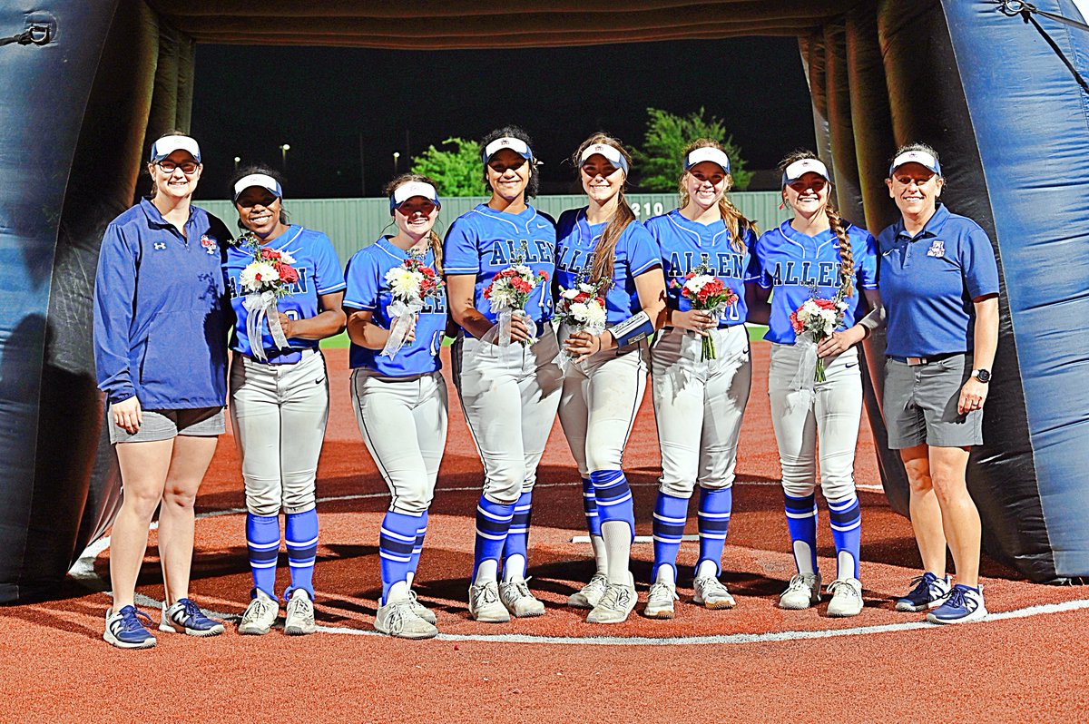 Wishing our Seniors the best!  We love you and will miss you! <a href="/softball_allen/">Allen Eagle Softball</a>