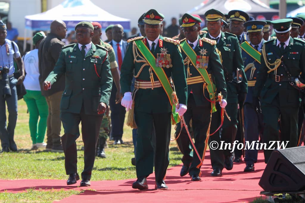 Service Chiefs led by the Commander Defence Forces, General Philip Valerio Sibanda arrive at Murambinda B High in Buhera for the Independence Celebrations. #ZimAt44 #Zimbabwe