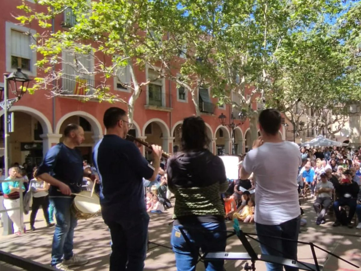 Pel davant i pel darrera
pel darrera i pel davant.

D' aquest passat diumenge al 30è Dia del Graller, organitzat per la @comutravi 

📷 <a href="/laie_/">Laia</a>