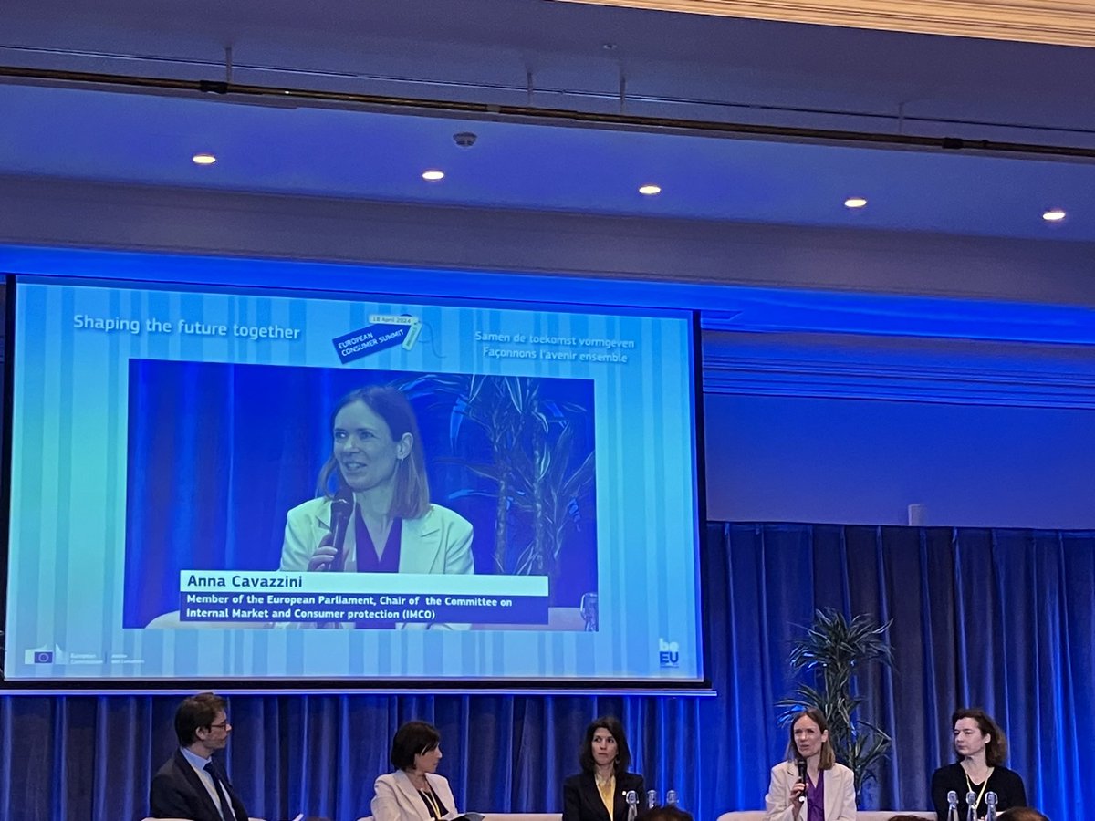 At the EU consumer summit @anna_cavazzini stresses the need to focus on sustainability and to work on the customs reform for the next term to further protect consumers.