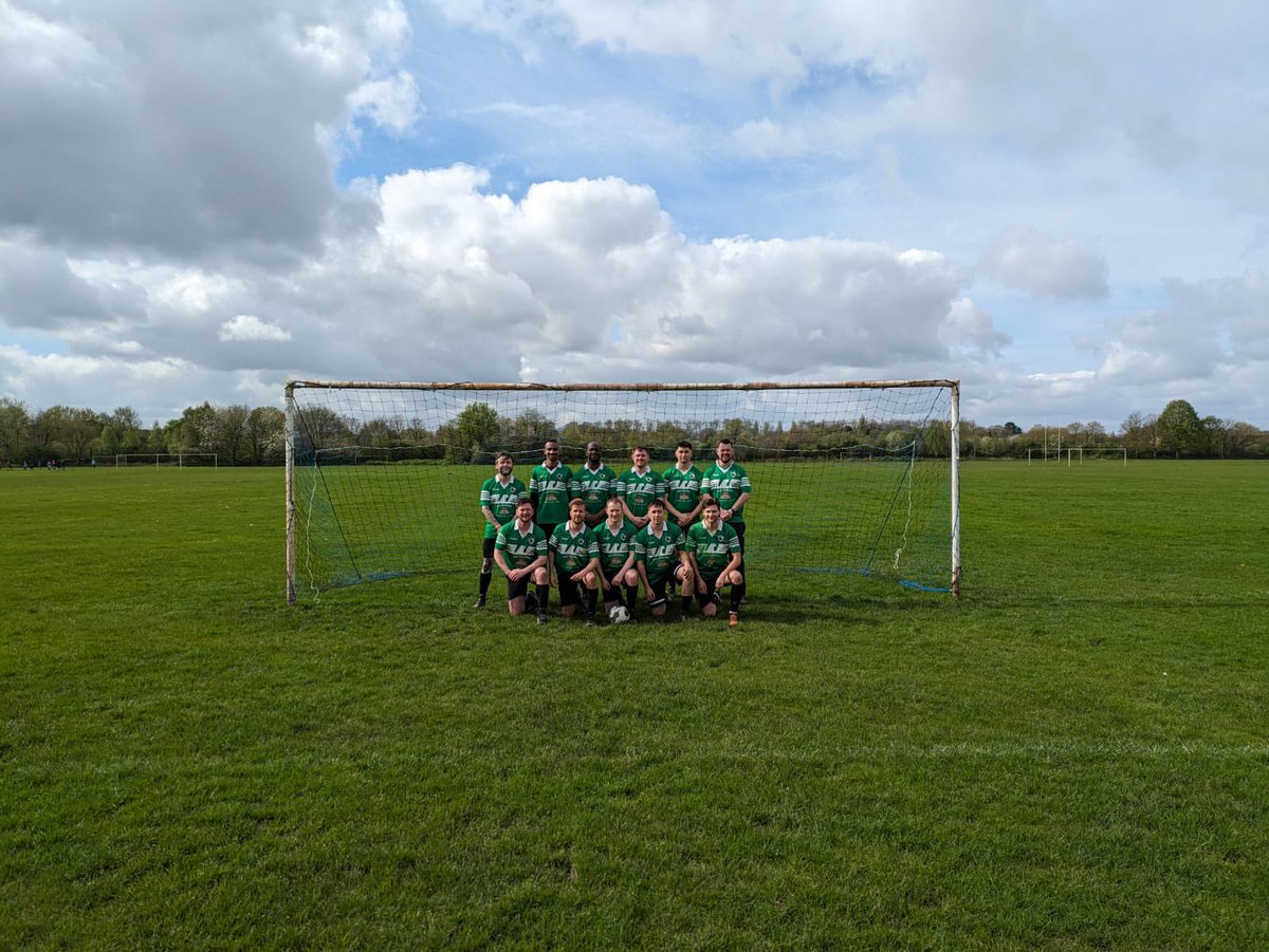 AFCDidsbury's tweet photo. Both sides wore green on Sunday #foryouluke

Our post-match fines totalled a whopping £53.00, which the club doubled to a total of £106.00 and donated to Mind - a charity very close to our hearts. 

#uptheDids 💚💚💚 https://t.co/XOPMqH0U00