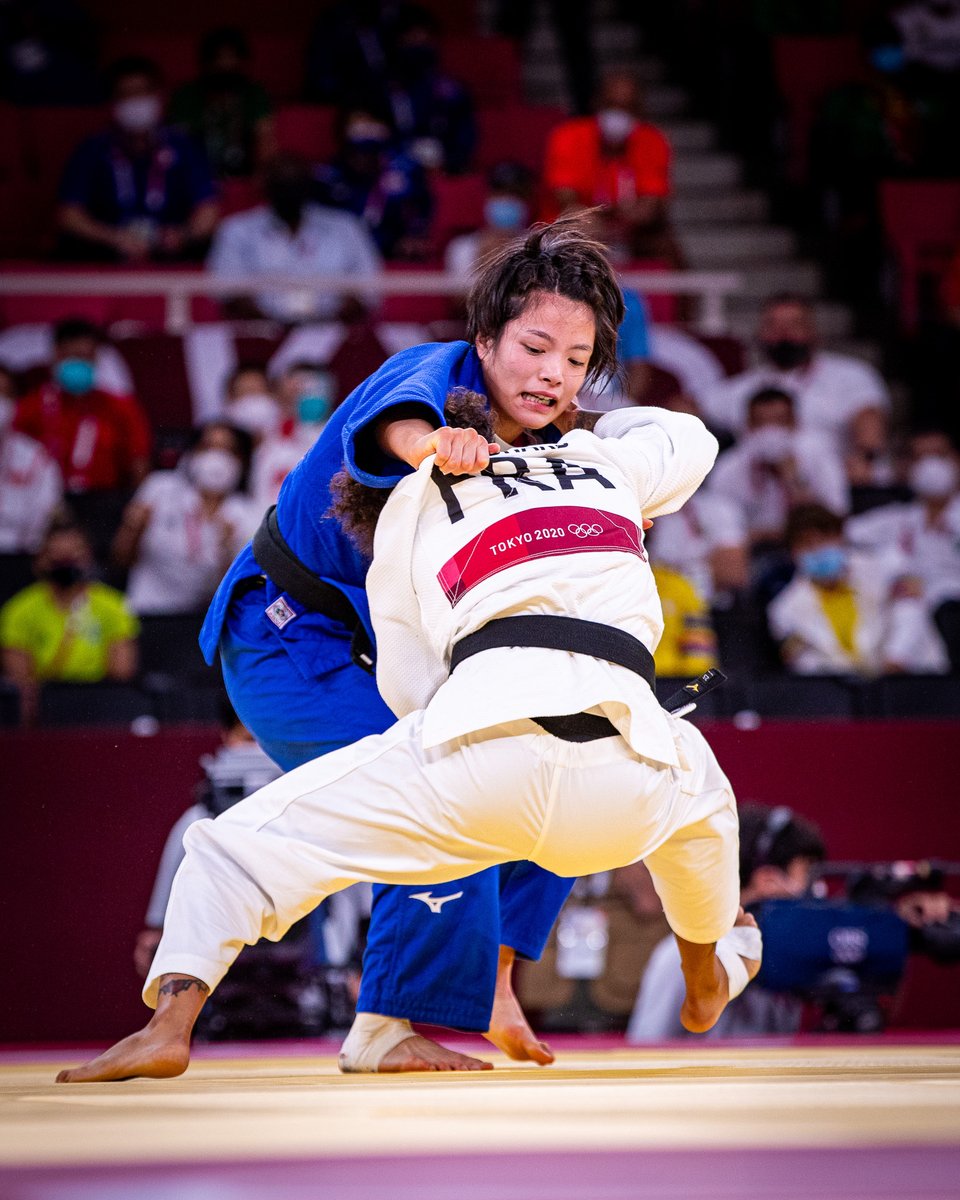 Judo's tweet photo. 100 days to go until Judo at @paris2024 🇫🇷 🥋

Abe Uta 🇯🇵
Olympic champion in the -52 kg category at @tokyo2020🥇

#Sport #Olympics #OlympicQualifiers https://t.co/JszeC4hyqt