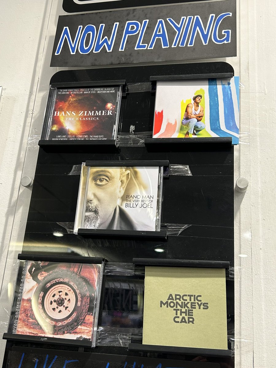 Good morning! #nowplaying 🎶 

#hanszimmer (Claire in her #ChristopherNolan era)
#jasonmraz
#billyjoel
#BryanAdams 
#arcticmonkeys