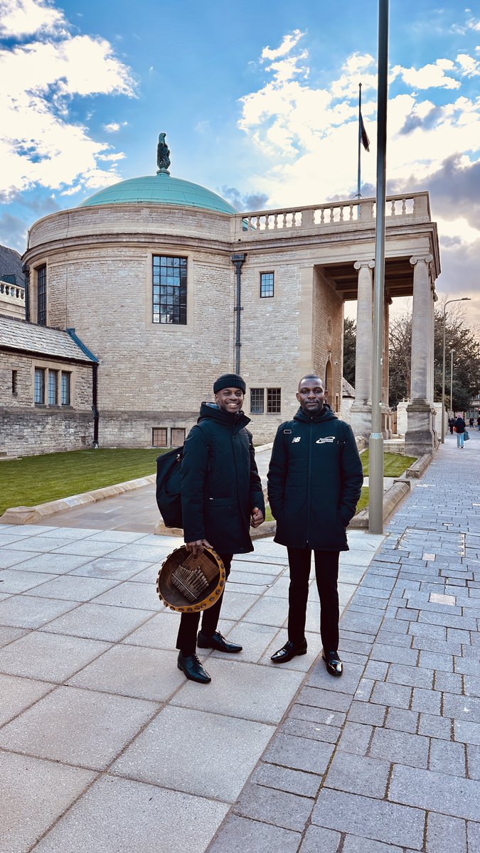 We recently hosted ‘Echoes of Great Zimbabwe’ at #RhodesHouse, an evening of Shona #Mbira music and storytelling with musician John Pfumojena @FalsettoJohn. #RhodesScholars and visitors joined Mr Pfumojena for a transcendent experience of Zimbabwean music followed by a Q&A.