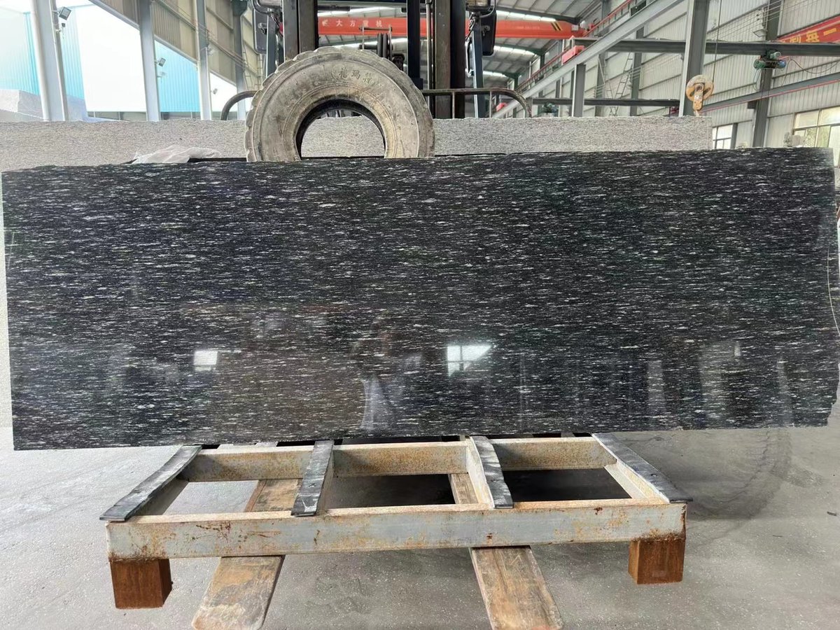 Night Snow - Granite collections #greygranite #granitepaver #granitestone #graniteslabs #granites #granitecountertops #marble #limestone #beigemarble #beigetravertine #interiordesign #naturalstone #affordable #beigelimestone #interior #chinasupplier