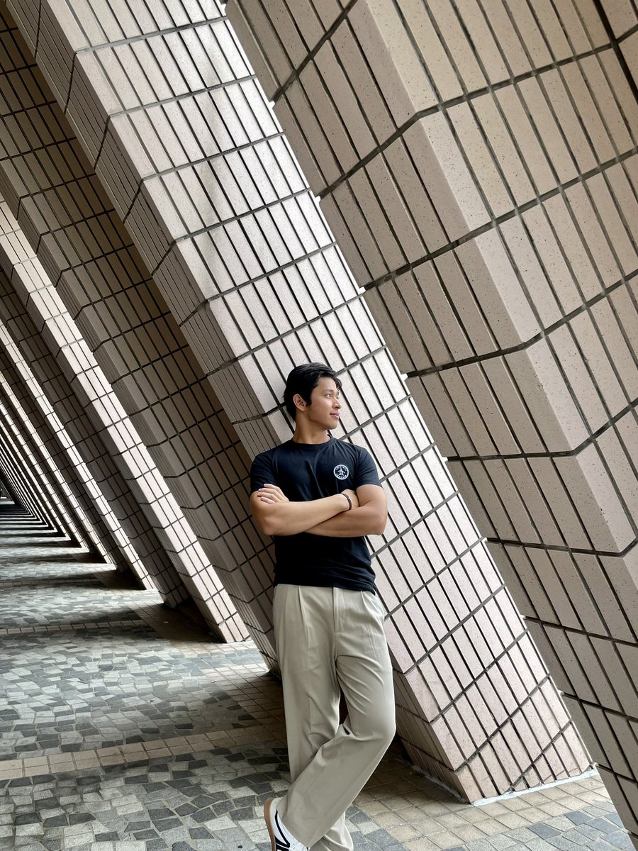 AljonMendoza_'s tweet photo. Aljon Adventures: Hong Kong, premieres at 5pm. Let's gooo! 

#AljonAdventures https://t.co/KsHAwes5Fk