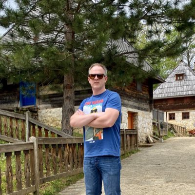 vstamencic's tweet photo. #NewProfilePic https://t.co/iSFyDSUUWN