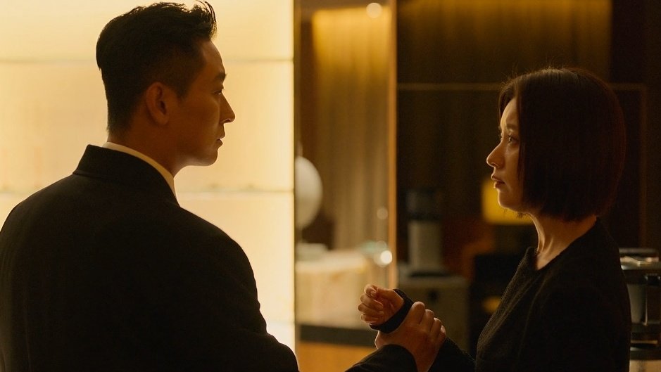 hongyisoo's tweet photo. Blood Free (지배종) – Episode 04

"How does my bodyguard always have what I need?" https://t.co/yXRbsbRCjn