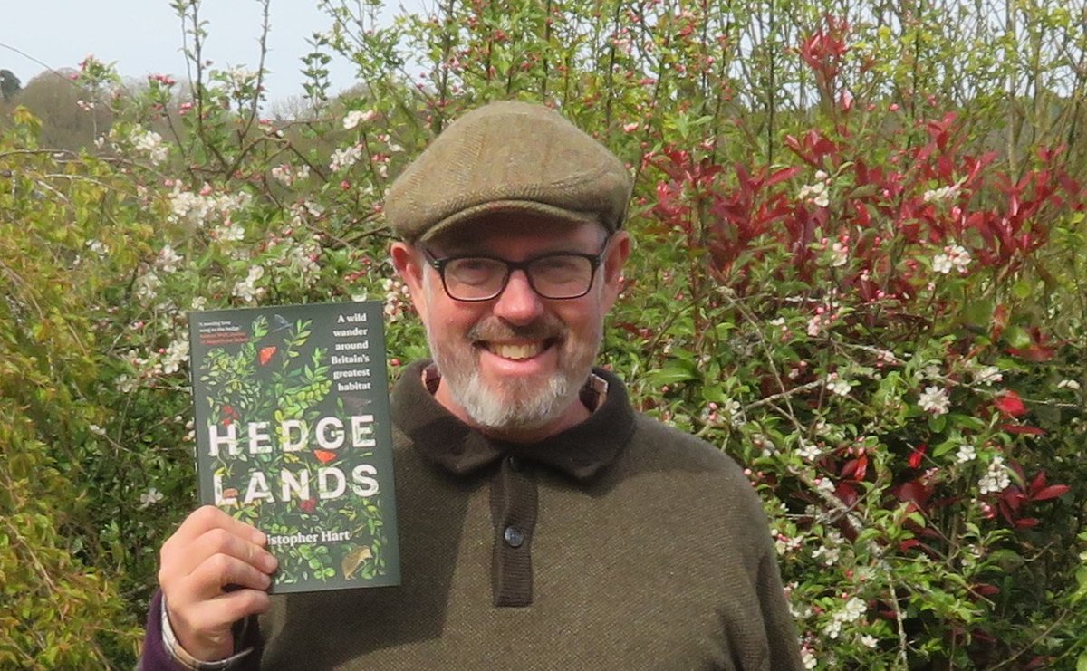 Happy publication day to Christopher Hart and his new book HEDGELANDS! In this joyous journey around the wild edges of Britain, Christopher takes us through the life, ecology and history of one of our greatest edge habitats. 

#hedgerow #hedgelands #rewilding #conservation