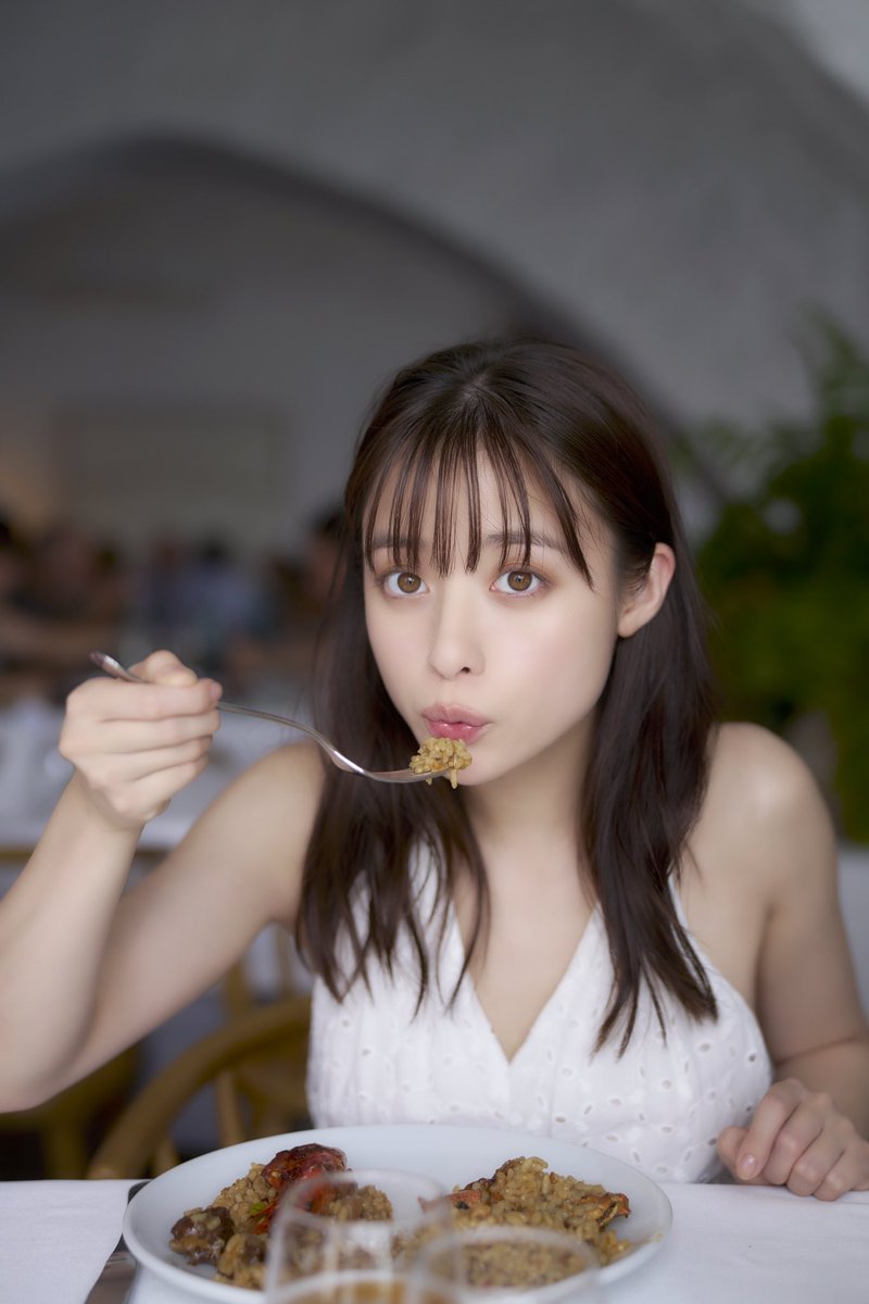 公式】橋本環奈写真集「カレイドスコープ」 (@HK3_BCN) / X 公式】橋本環奈写真集「カレイドスコープ」 (@HK3_BCN) / X