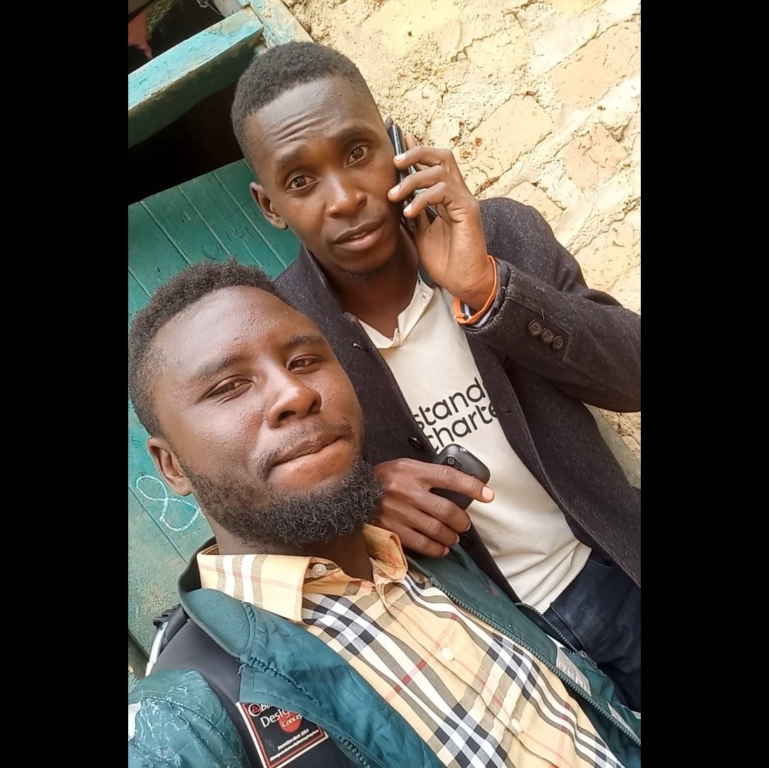 DerricktLegit's tweet photo. #NewProfilePic https://t.co/WLOMmkK2eD