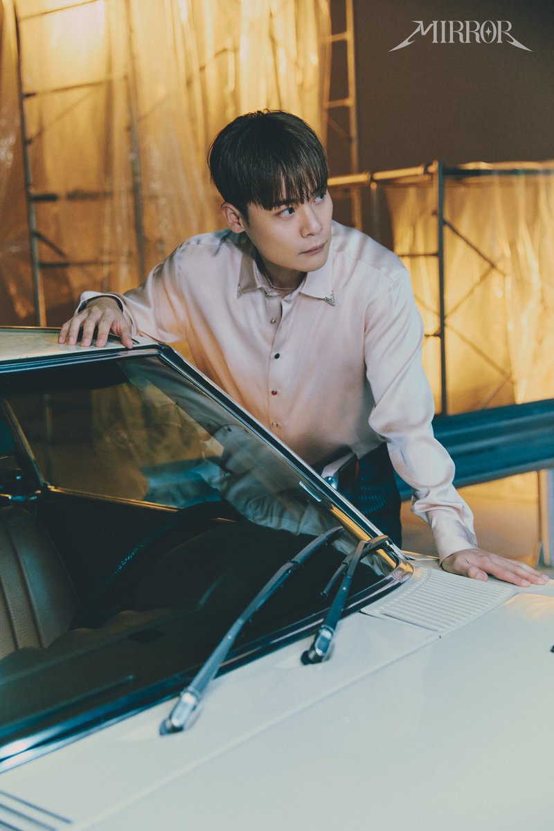official_lapoem's tweet photo. LA POEM SINGLE ALBUM [𝗠𝗜𝗥𝗥𝗢𝗥]
Image Teaser #2

🪞2024.04.24 6PM (KST)

#LAPOEM #라포엠 #MIRROR
#유채훈 #박기훈 #최성훈 #정민성
#YouChaehoon #ParkKihun
#ChoiSunghoon #JeongMinseong https://t.co/55c1oFHBdU