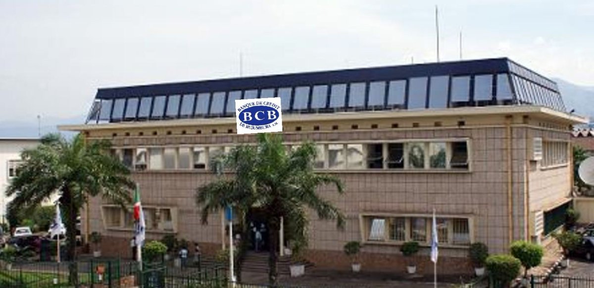 maheneka_'s tweet image. Umuntu ashka kwugurura account #Buja mwomuhanura iyihe banque?? Niyihe itanga service nziza kndi inyarutse??  #CRDB #KCB #BHB #BCB