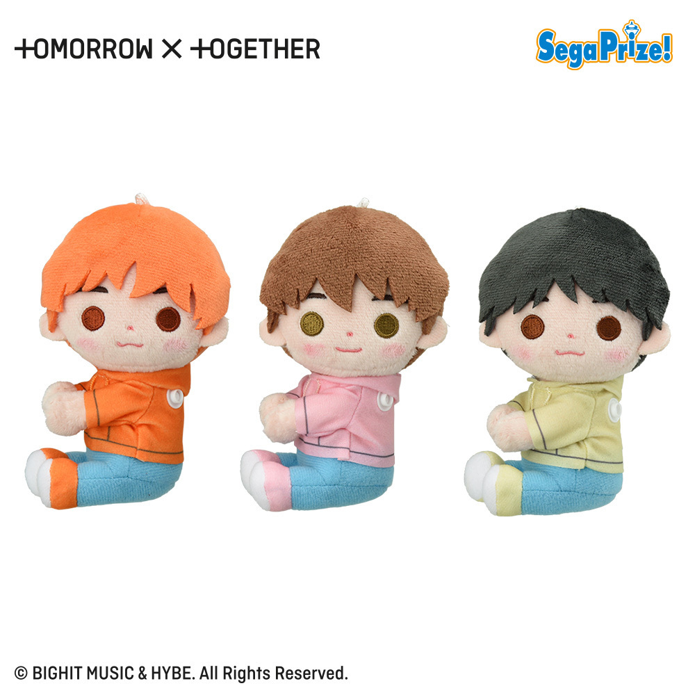 「TOMORROW X TOGETHER」がUFOキャッチャーでゲットできる景品 #セガプライズ として登場中！ 明日4月19日より「くっつきミニぬいぐるみ ～CROWN～」が順次登場✨ 詳細 segaplaza.jp/lp/txt/ ※製品の導入時期や運営・在庫状況は各店舗で異なります #TOMORROW_X_TOGETHER