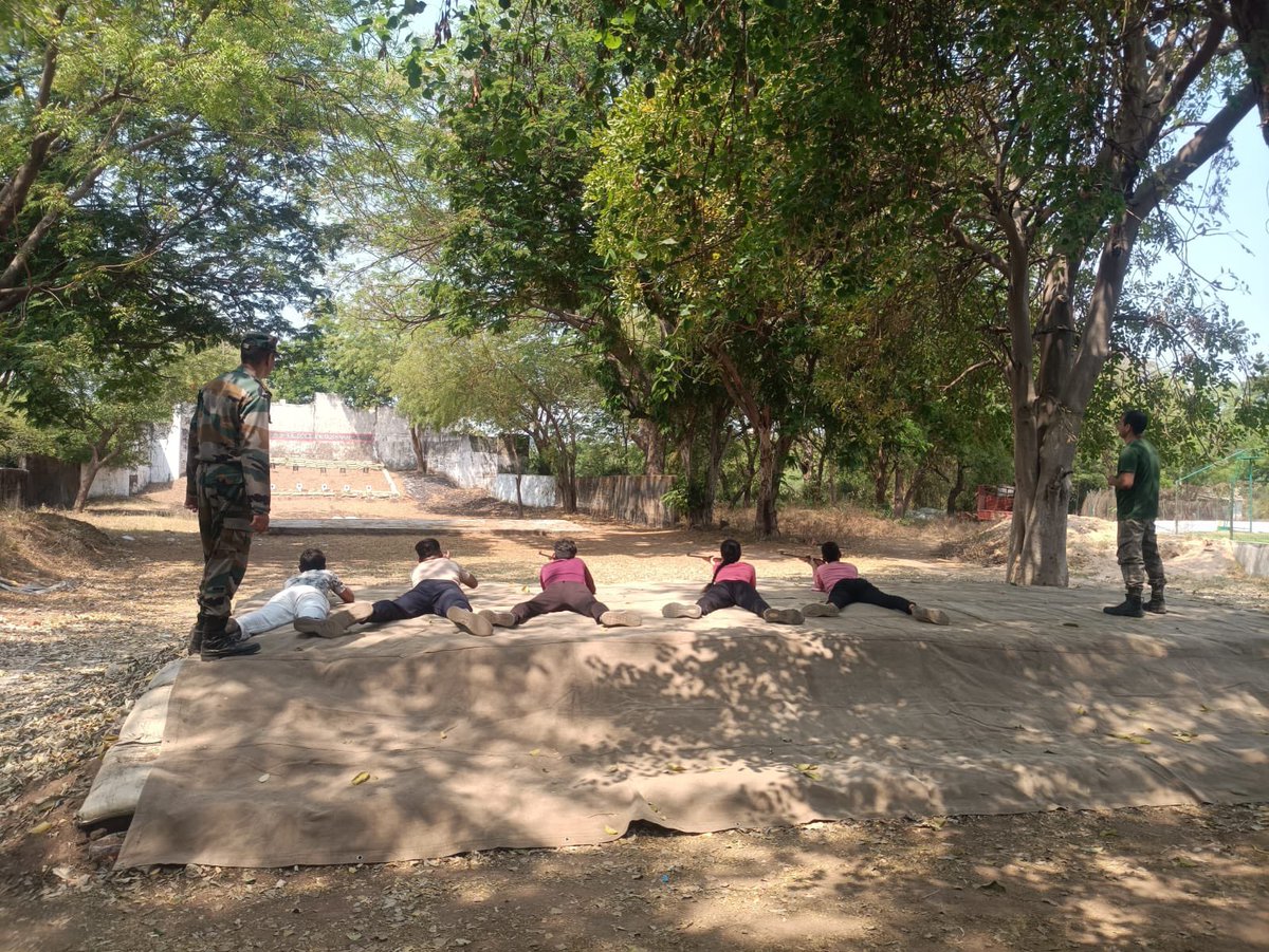 #NCCGUJARAT

NCC cadets of 28 Gujarat Bn carried out
Firing prac all instructions on 28 Mar 2024 wef 1000h to 1100h