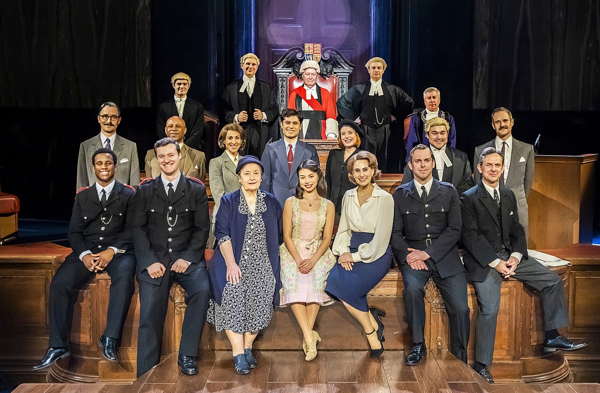 It's Gala Night for #WitnessfortheProsecution tonight! 

Let's celebrate our wonderful new cast 👏