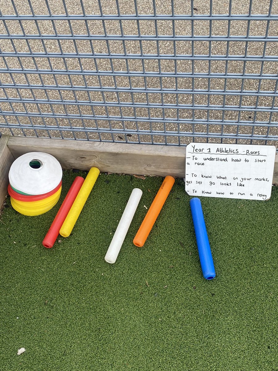 Ryan_MM1's tweet photo. Athletics being done this week @immanuelprimary with classes learning about sprinting and racing and knowing the correct technique to start a race. Followed by an impressive effort from a reception child performing this amazingly! @moving_matters1 @Moving_Matters https://t.co/ok3GAOngkn
