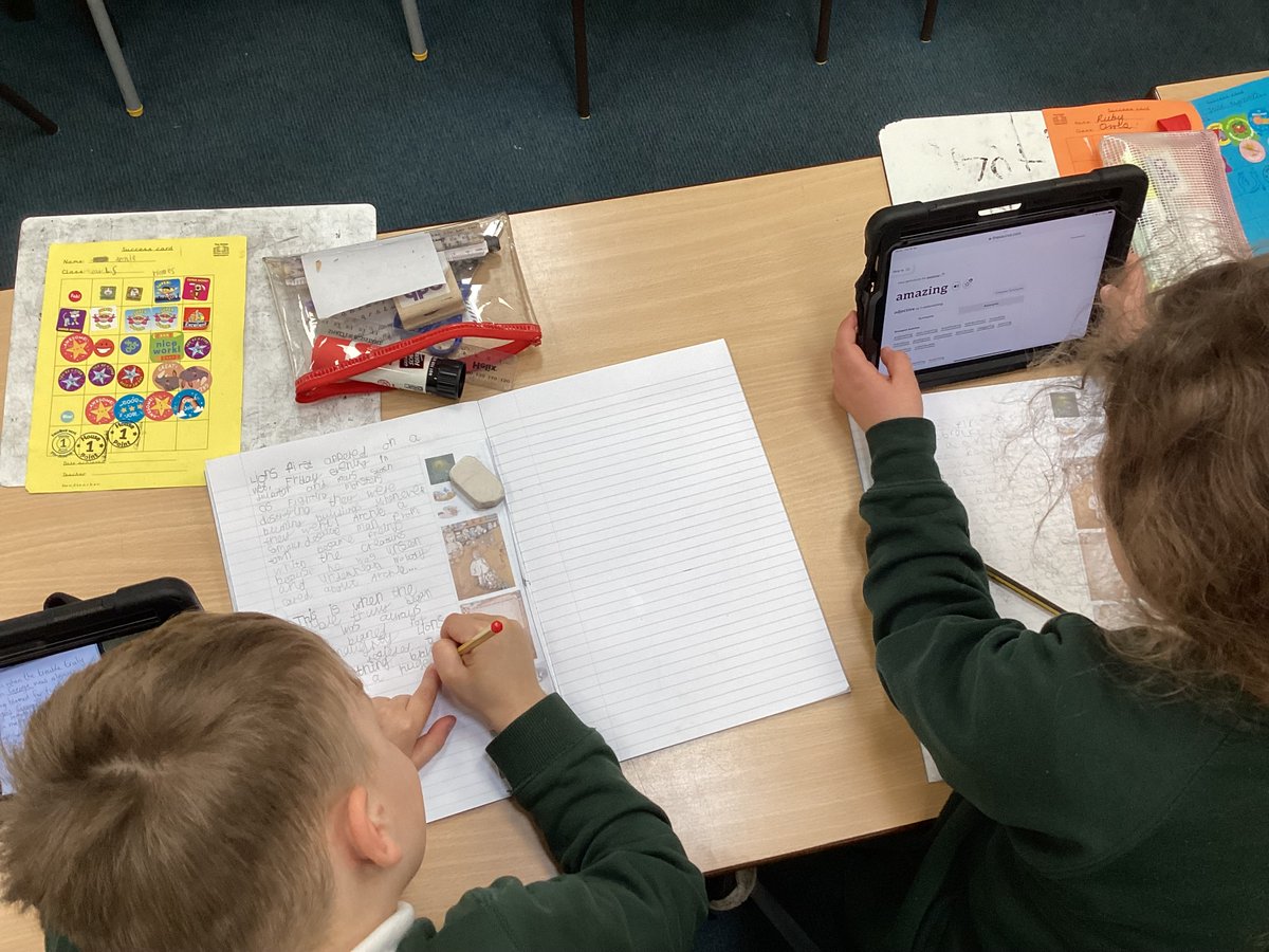 gates_owls's tweet photo. What a way to publish our #TheGatesWriting! We spent part of our morning constructing dragons and mythical creatures as part of our learning based on #TheDragonMachine! Super #engagement Owls ๐ฒ๐ https://t.co/yAJIWJWO7N