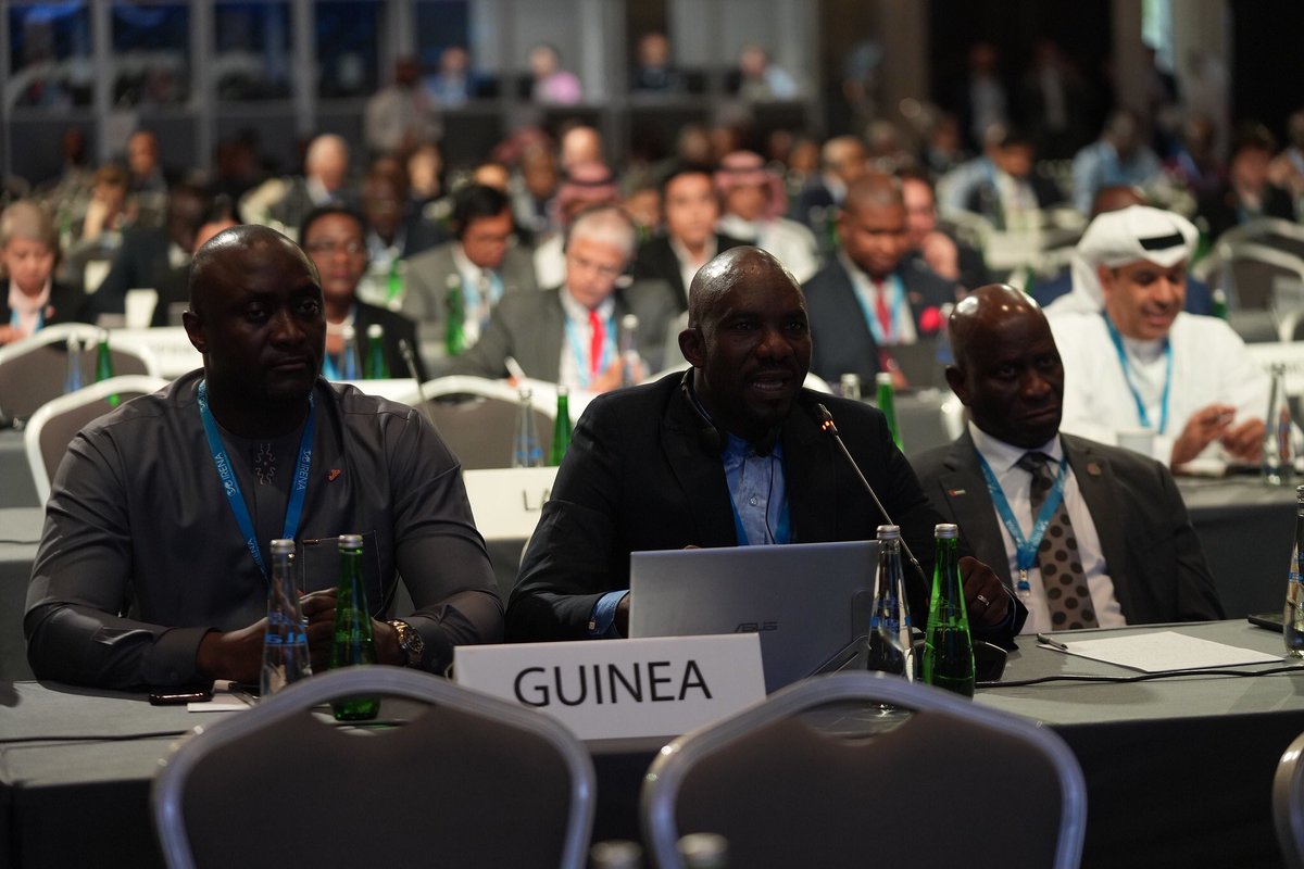 Now at #IRENA14A in Abu Dhabi, Minister @Dr_JimmyGasore is chairing a plenary session on Accelerated Renewable Deployment in Africa.The session explores the African Renewable Power Alliance & its strategy for boosting renewable energy in Africa through international collaboration