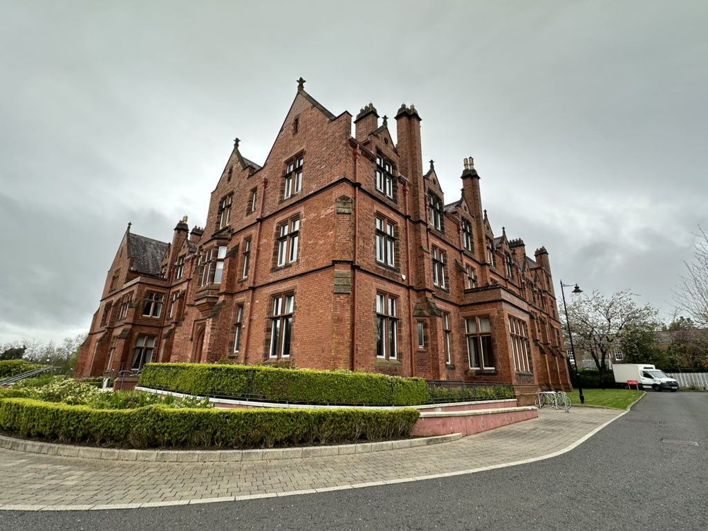 .

What an awesome location to undertake a day of strategic planning 

#Riddlehall <a href="/QUBRiddelHall/">Riddel Hall</a>