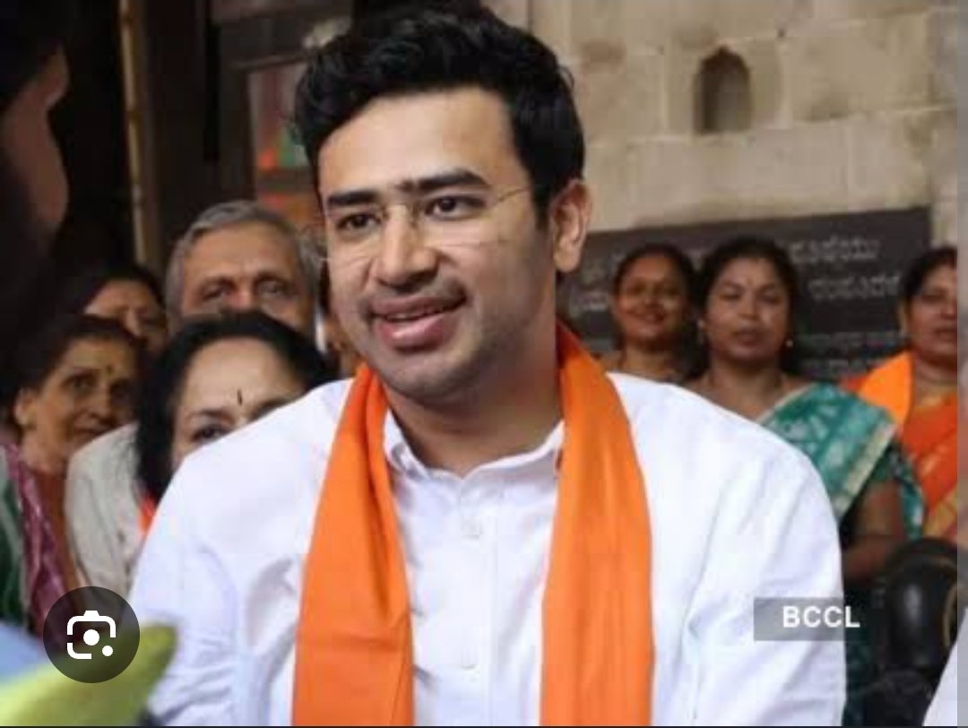 Many years ago, a 9 year old boy, sold his paintings, raised money & donated that money to the Indian Army Kargil Fund at St. Paul's High School, Belgaum.. Do you know who that boy is? That is Tejasvi Surya. Plz vote for him if you are in South Bengaluru. 
#AgliBaar400Paar
