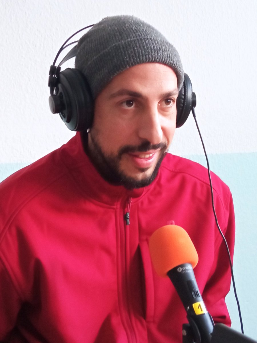 Radio_Oriac's tweet photo. Edu Campos, entrenador de bàsquet: "És gairebé impossible arribar a top mundial"
https://t.co/oyR8SwCsMP https://t.co/j76udYANqV
