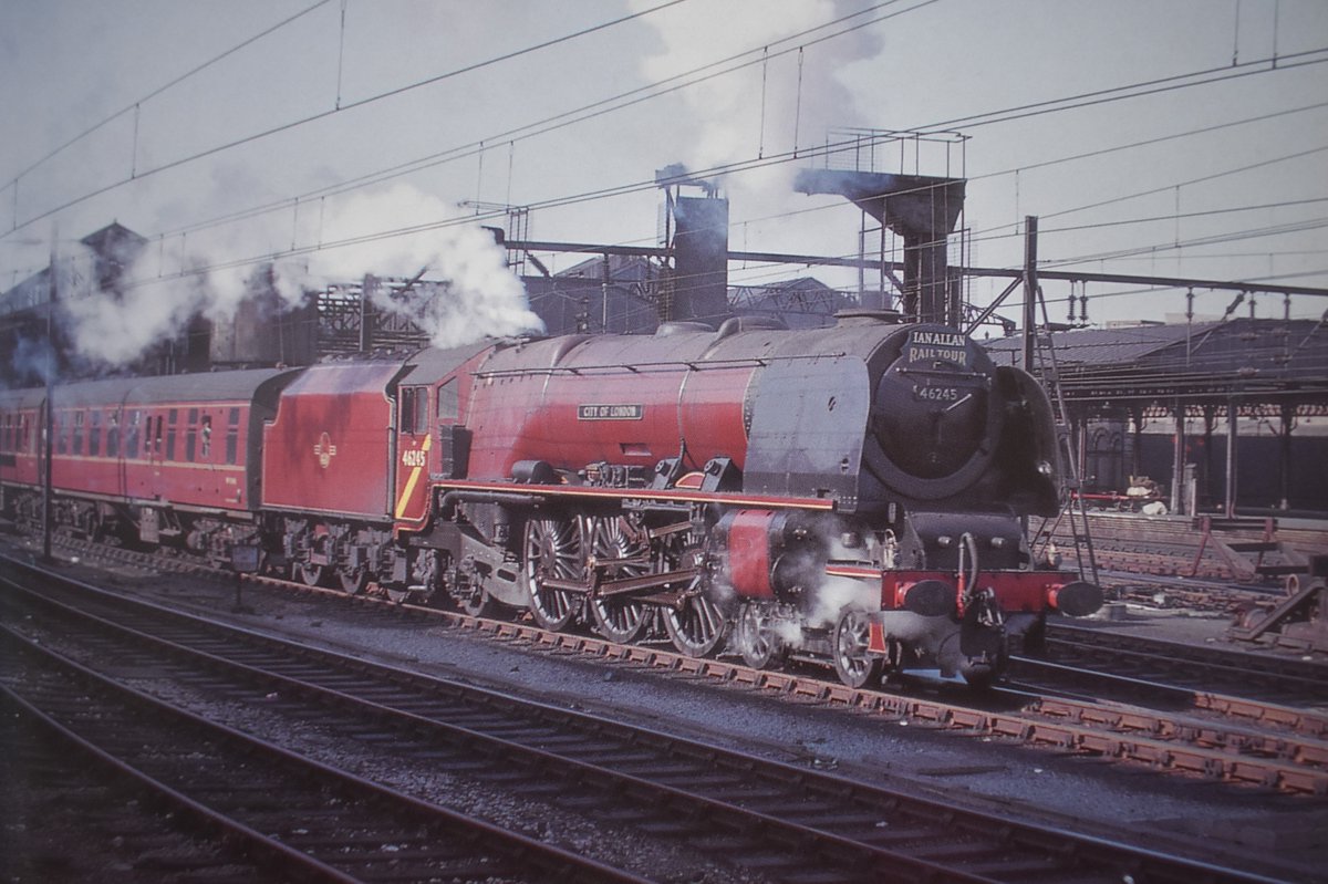 Princess Coronation 46245 'City of London' departs from #Crewe with a Ian Allan #railtour to Paddington. Date: 1st September 1964 📷 Photo by W. Potter #steamlocomotive #1960s #Cheshire #BritishRailways