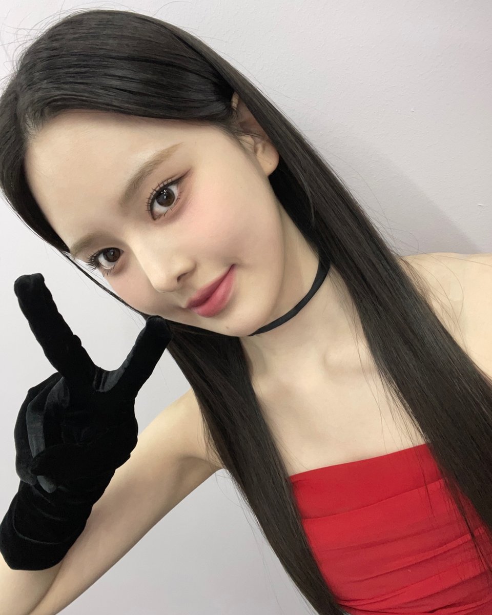 mnetiland's tweet photo. [I-LAND2] 🅘 - 🅟🅗🅞🅣🅞🅓🅤🅜🅟 📸 #6

𝓣𝓞. 첫 방송을 기다리고 있을 I-MATE에게..
이제 정말 얼마 안 남았어! 조금만 기다려줘~❣

#마이 #방지민 #윤지윤 #최정은

〈I-LAND2 : N/a〉
오늘 저녁 8시 50분 첫 방송

#ILAND2 #아이랜드2 #Mnet #엠넷 https://t.co/fQJrTPOlcG