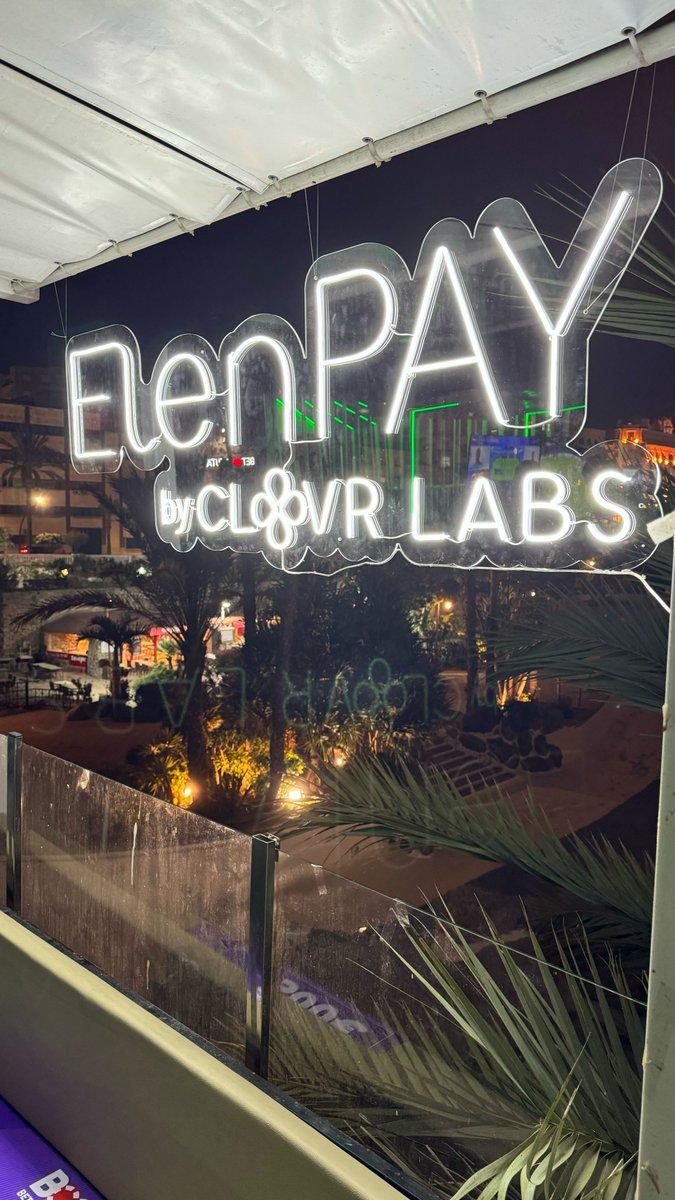 elenpay_tech's tweet photo. 🌟 Join us today for an exclusive talk by Giacomo Collini, MD of #ClovrLabs, diving into the groundbreaking #ElenPay project! 
💫⚡️ Learn how we're simplifying #BTC transactions for merchants and customers worldwide!
Let's meet! #payments @luckia_es
@sportium @Marathonbet_es https://t.co/jVlmE7QQlj