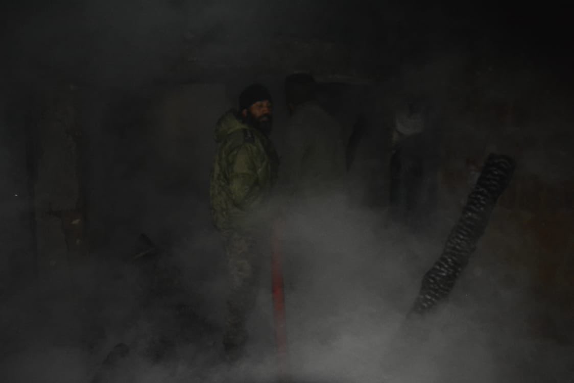 MazoorUlHussian's tweet photo. Gratitude to Indian Army 
On The Evening of 17 April 24, A Massive fire Broke out in the House at Apati Village.The Army unit at Apati Came into Action with Modern Fire Fighting Equipment and Manpower to House the Devastating Fire.The family Will always be indebted to Indian army https://t.co/rvrhCpHYdi