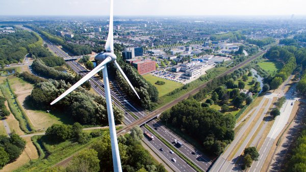 Voor wethouders: masterclass energietransitie (12-13 juni, Elspeet). Inhoudelijke verdieping en handvatten voor uitvoering, met o.m. gedragswetenschapper, econoom en experts decentraal energiesysteem. En ook ervaringen uitwisselen. Meld u vandaag nog aan: vng.nl/agenda/24-uurs…