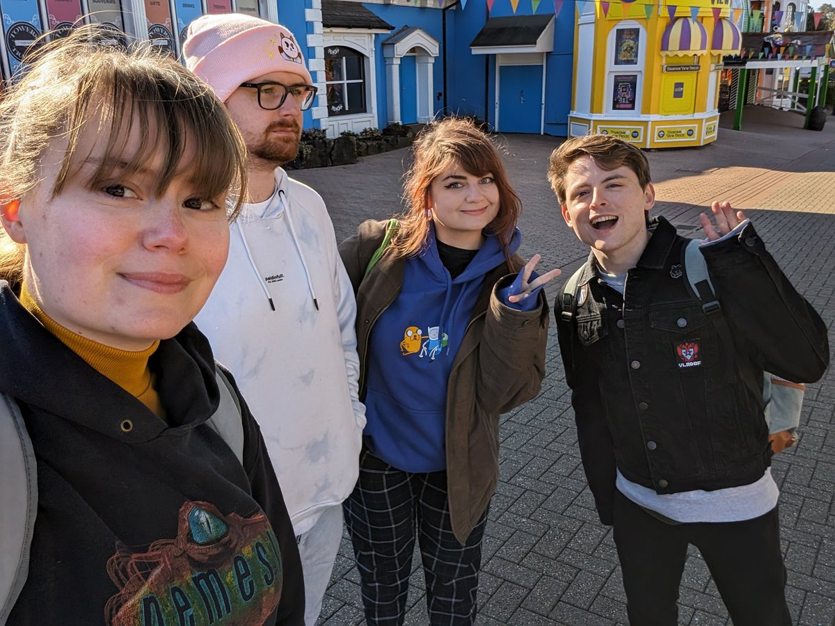 Pura 🤷🏼♀️ tweet media