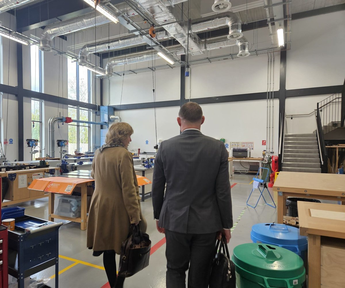 Our CEO Adam Doyle was delighted to join @chiuni Vice Chancellor Professor Jane Longmore at Bognor Regis yesterday. During the visit they saw the brand new community diagnostic centre and the fantastic nursing school facilities which are developing the workforce of the future.