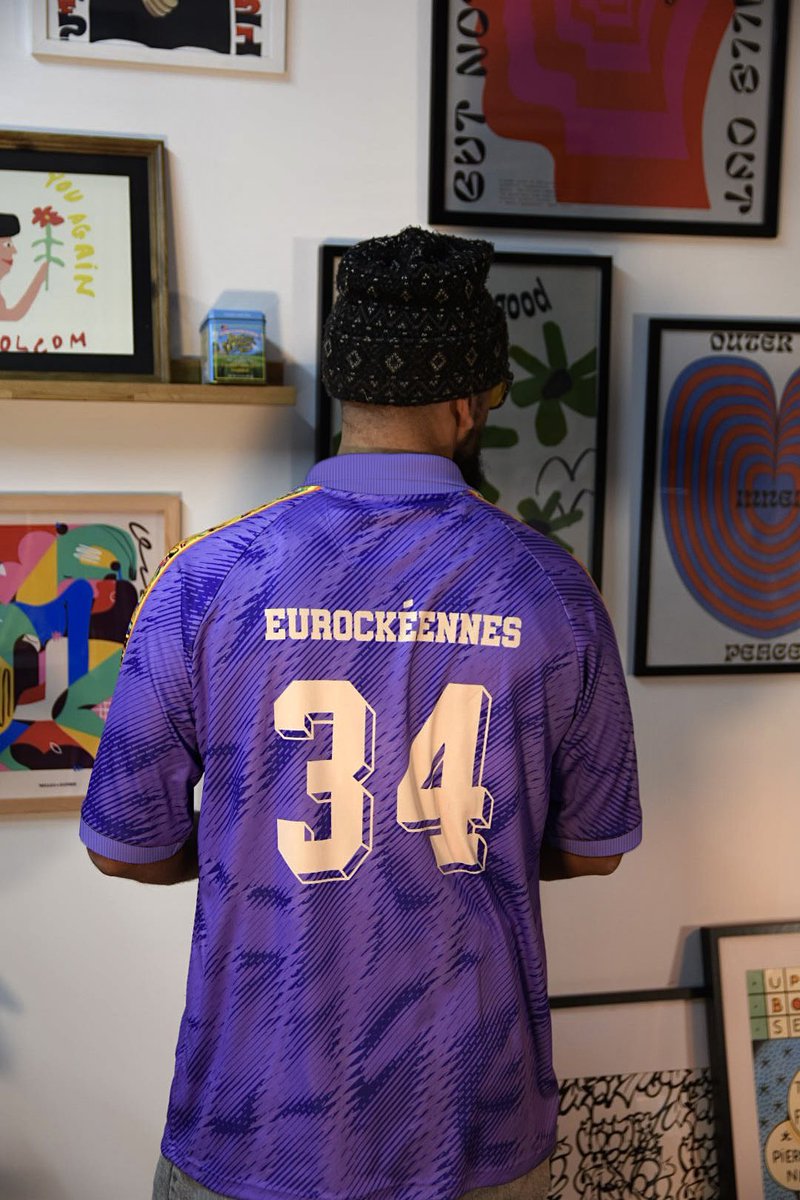 Maillots foot collector Eurocks 🏆
Vous les attendiez, ils sont là ! 🕺💃
Les maillots Eurocks sont dispo (en édition limitée) sur le Shop Eurocks 🙌

🛍️ shop.eurockeennes.fr/produits/maill…

🟪⬛️🟪⬛️🟪⬛️🟪⬛️🟪⬛️🟪⬛️
#Eurocks2024