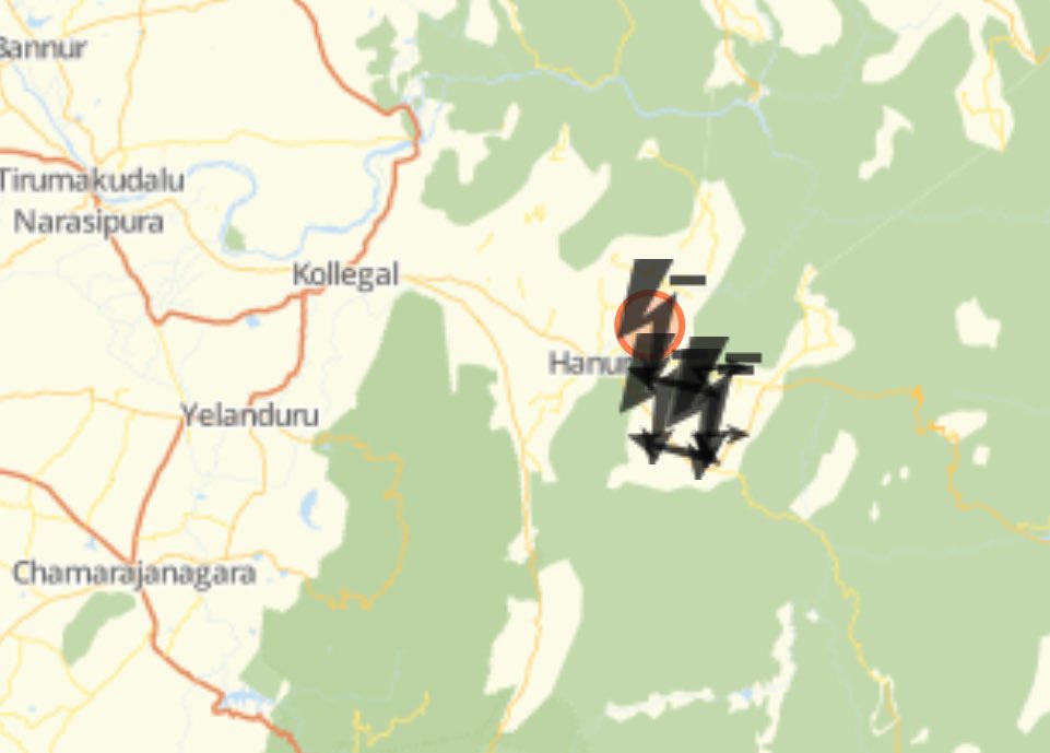 Lightning activity seen near Hanuru in Chamarajanagara near to Ramapura in MM Hills Highway ⛈️🌧️
#KarnatakaRains
