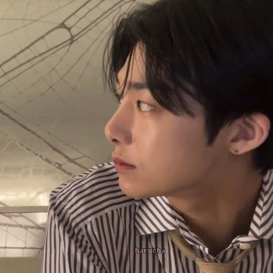 foreverwithhw's tweet photo. 걘아니야                               걘아니야pt.2
응아니야pt.3                        걘아니지예pt.4 https://t.co/ouDXYDJ5PL