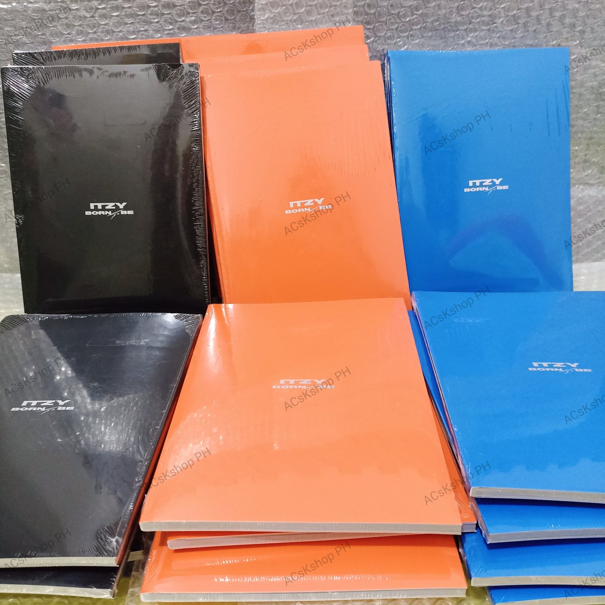 ACsKShop's tweet photo. #ACsKshop_Onhand

WTS LFB ONHAND

ITZY - Born to be SEALED 

Complete Inclusion!!!! 

💸 179 php + lsf 💸 

shopee link: https://t.co/M6xTzeWGPI

wts lfb ph sealed album yeji lia ryujin chaeryeong yuna midzy ph sale https://t.co/Fx1ilog4G1