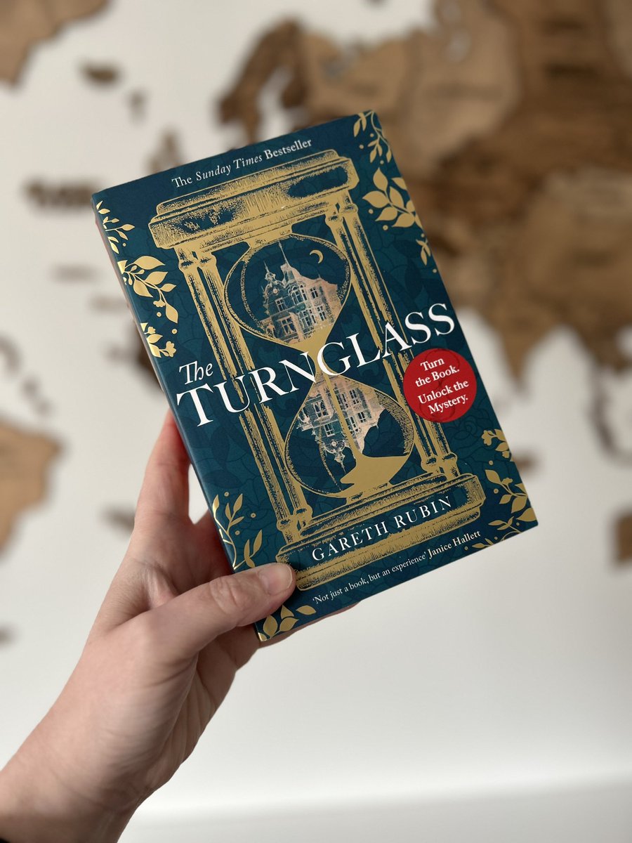 @DanielaPetracco @EuropaEditions Thanks @likely_suspects @simonschusterUK for The Turnglass @GarethRubin, out in paperback on 25 April. A tête-bêche, two stories back to back, that can be read separately or together to uncover poisonings and kidnap.