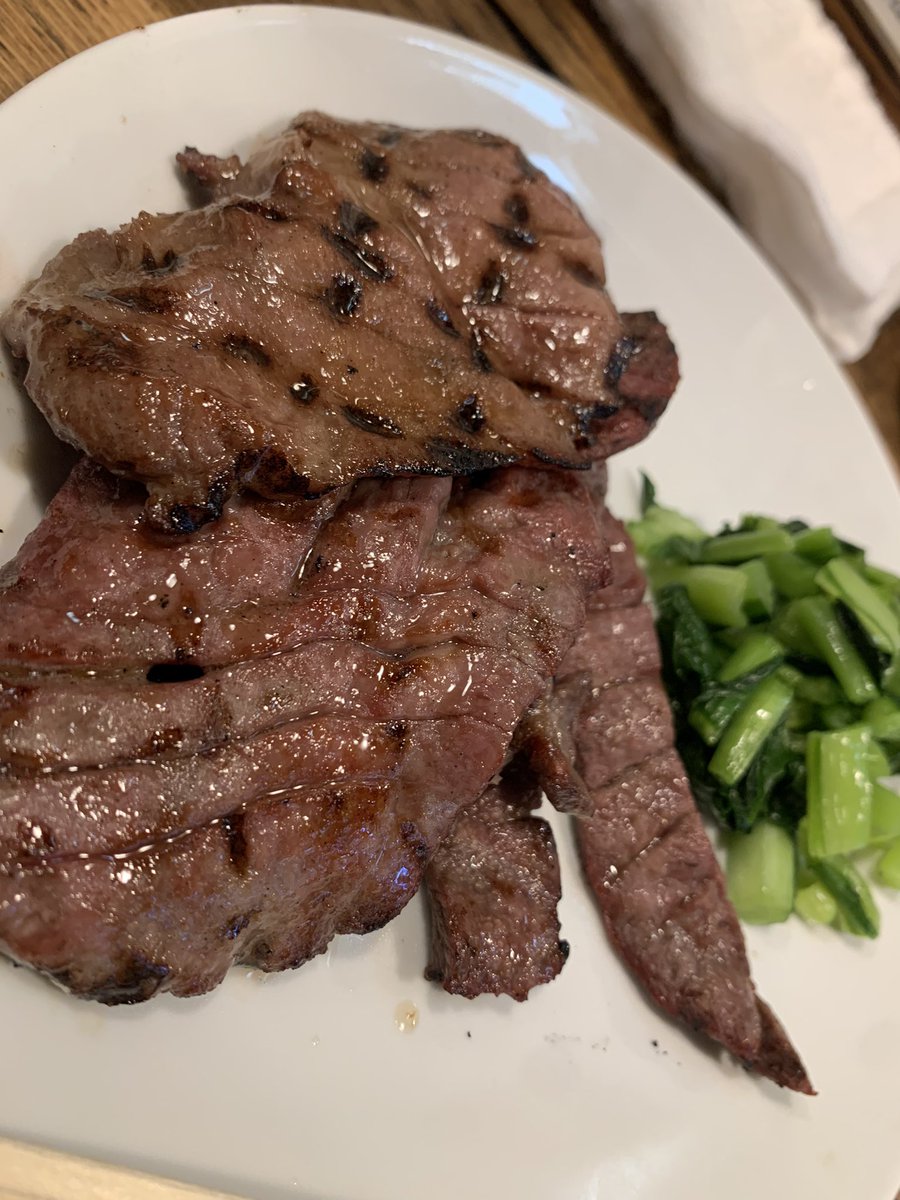 samuraikaa3's tweet photo. 昨夜ﾀﾞﾝﾅｰまさかの発熱🤒
コロナか？知恵熱か？熱中症か？
いやいや嫁さんにお熱かぃな？(汗)
カンカンに熱い男でしたが、一夜明けて通常運転
美味しぃもん食べてご挨拶にも参りました🏍️✨✨
(なんやったんやろな？) https://t.co/7zEj90Ci1p