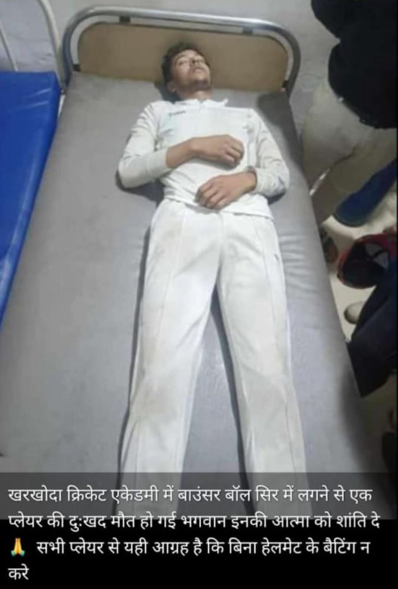 rukulssdn's tweet photo. @BCCI @virendersehwag @sachin_rt @imVkohli @ImRo45 😭 https://t.co/tKsmA9fJy0