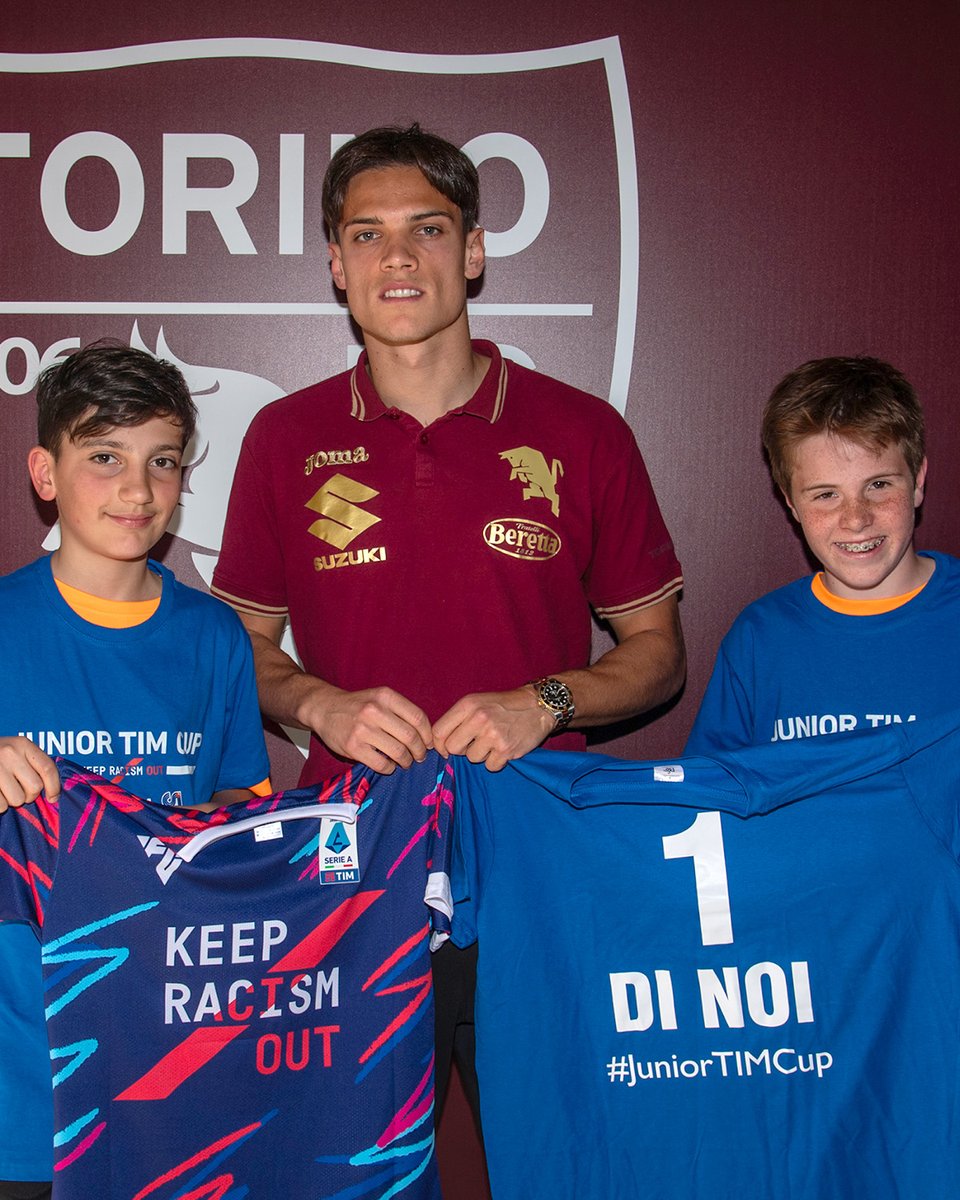 Ricci ha incontrato i ragazzi della Parrocchia dell'Immacolata Concezione e San Donato di Torino per la campagna Junior TIM Cup | Keep Racism Out organizzata da @SerieA e @CSInazionale 🙌 Il calciatore ha parlato della sua esperienza calcistica, di rispetto e collaborazione 🤝