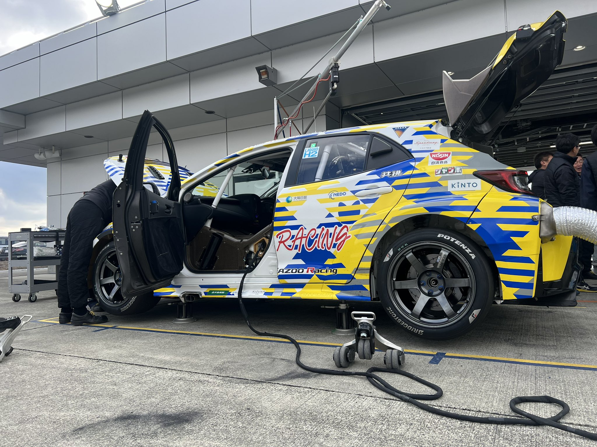 希少　GR TOYOTA ジップジャケット RAYS MICHELIN　XL 希少GR TOYOTA ジップジャケット RAYS MICHELINXL