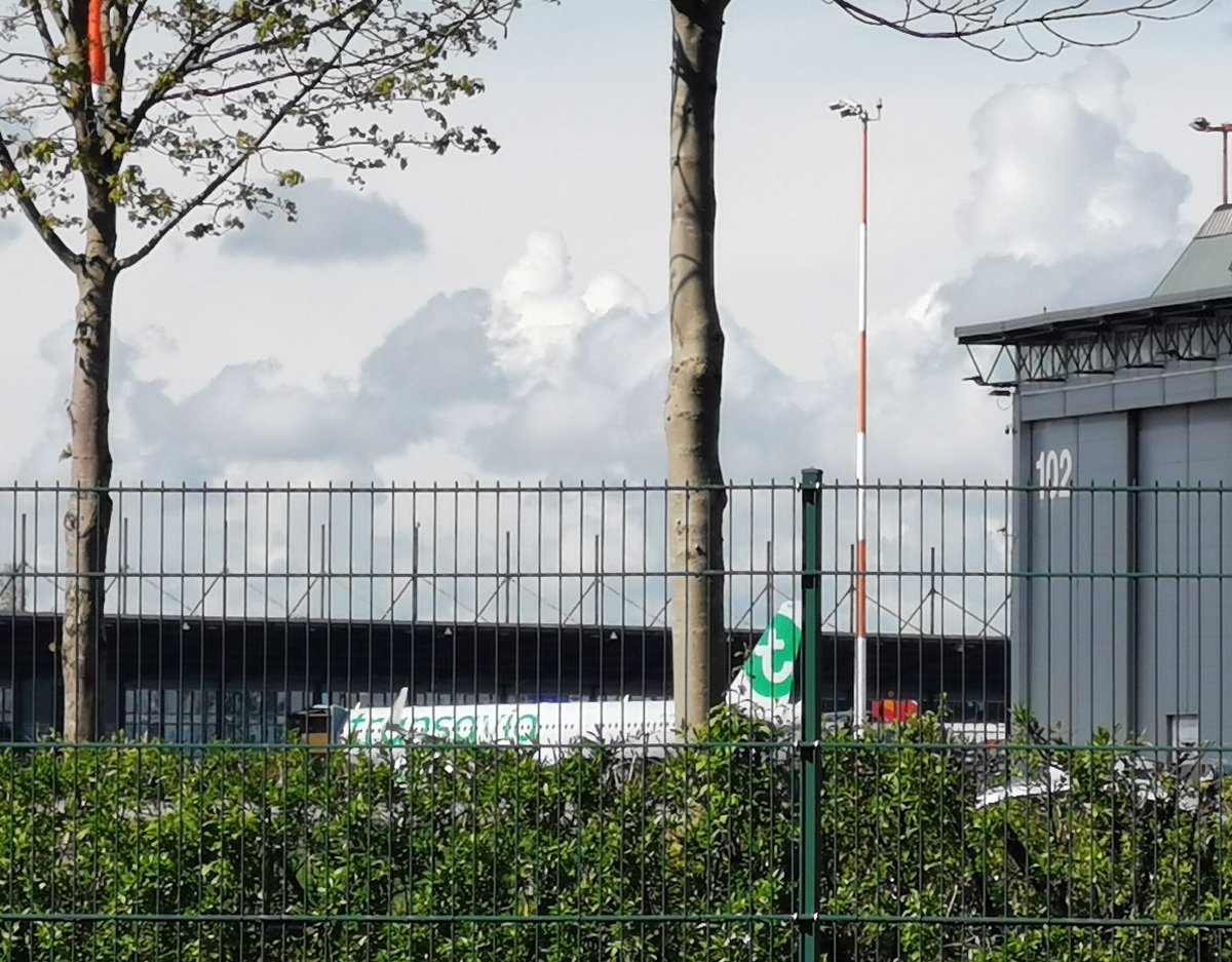 rogierweb's tweet image. Volgens mij mag @transavia weer bijna een mooie nieuwe Airbus ophalen in Hamburg