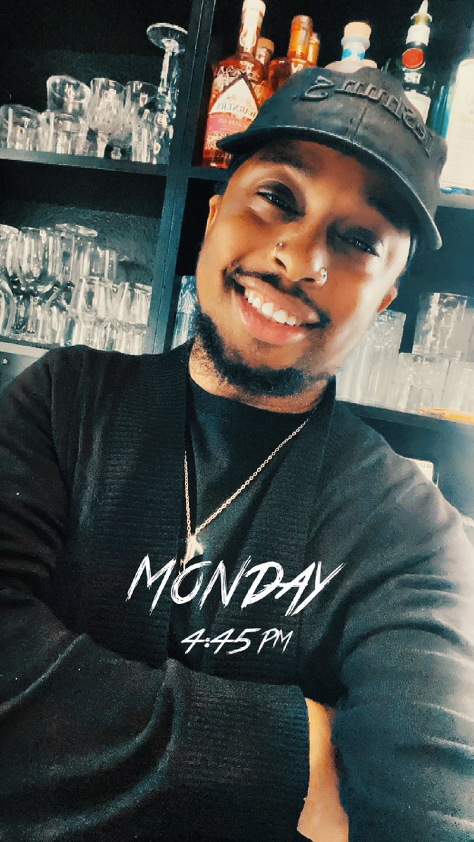 JhayceOfSpades's tweet photo. I got told I post my singleness “every week” … &amp; yet, have you changed that status?👀👀👀👀 #No #Hush #SINGLETWITTER Where you at?!🎊🎉😅☺️ https://t.co/hHIXrjPXQz